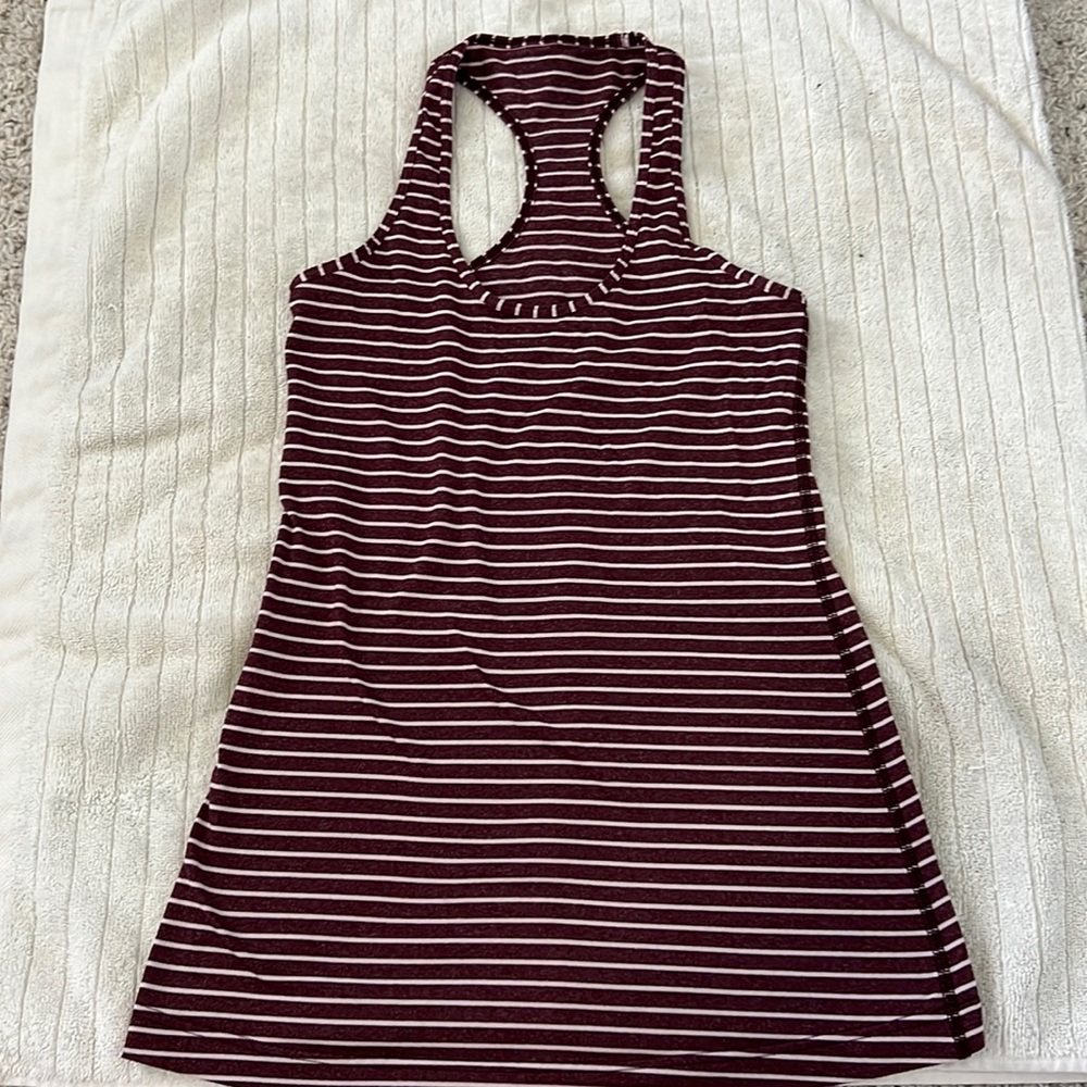 Lululemon Athletica Cool Racerback Tank size size 6